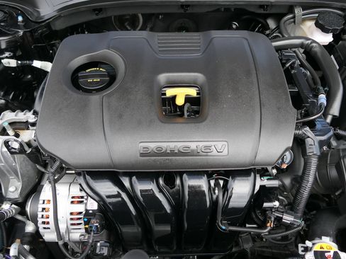 Used 2024 Kia Forte LXS w/ LXS Technology Package FWD image 26