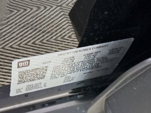 New 2026 Chevrolet Trax LT w/ Sunroof Package image 34