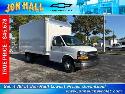 New 2026 Chevrolet Express 4500 w/ Power Convenience Package