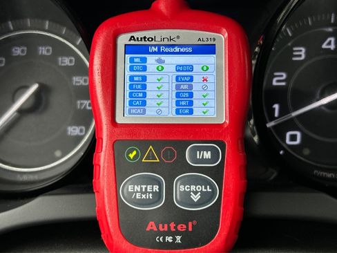 Used 2015 Jaguar F-TYPE S image 38