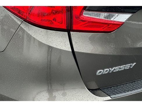 Used 2022 Honda Odyssey EX-L image 32