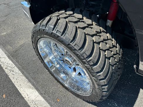 Used 2017 Ford F250 Lariat w/ Lariat Ultimate Package image 12