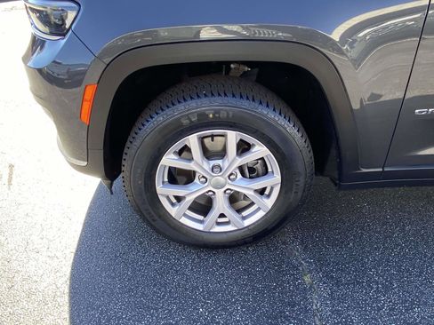 Certified 2022 Jeep Grand Cherokee L Limited image 25