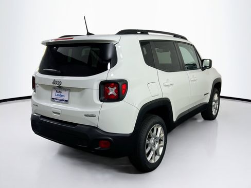 Used 2022 Jeep Renegade Latitude w/ Convenience Group image 5