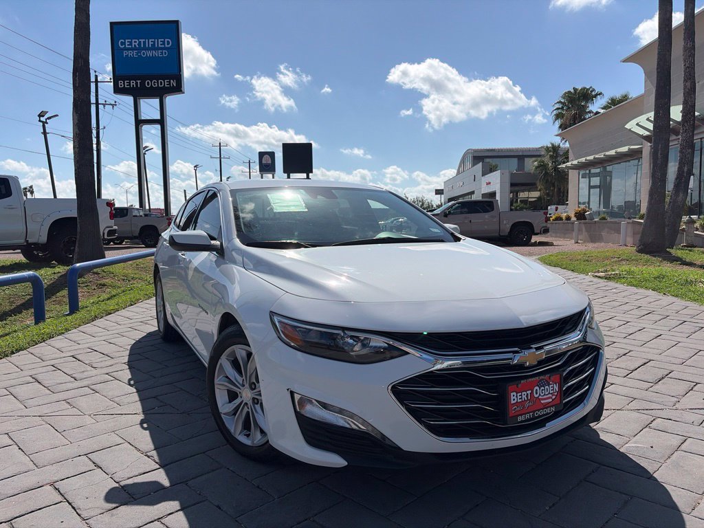 Used 2024 Chevrolet Malibu LT FWD image 1