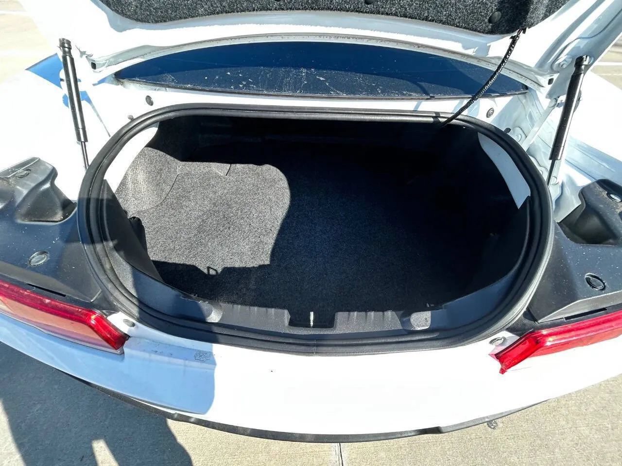 Used 2014 Chevrolet Camaro LS RWD image 11