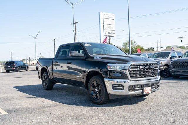 Used 2025 RAM 1500 Big Horn AWD/4WD image 7