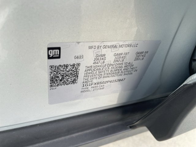 Used 2023 Chevrolet Bolt LT w/ Infotainment Package FWD image 31