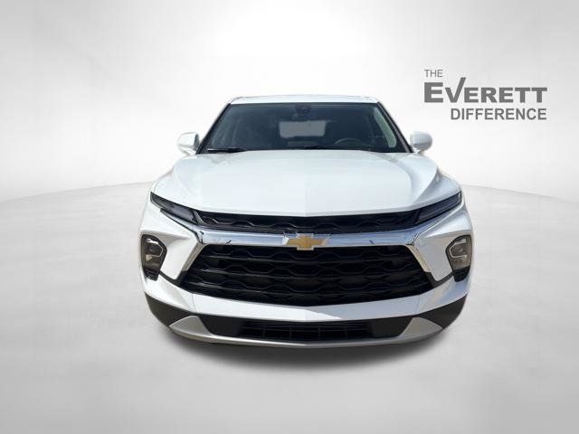 New 2026 Chevrolet Blazer LT FWD image 2