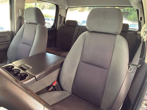 Used 2009 Chevrolet Silverado 1500 LT w/ Regional Value Package RWD image 15