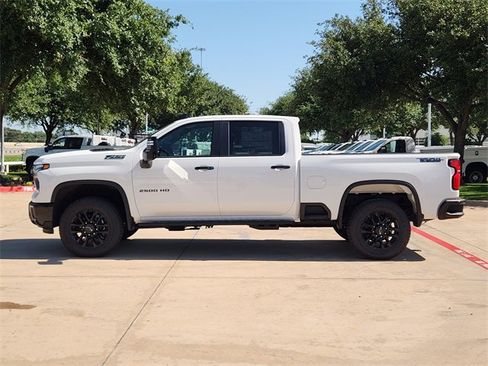 New 2026 Chevrolet Silverado 2500 LT w/ Trail Boss Package AWD/4WD image 5