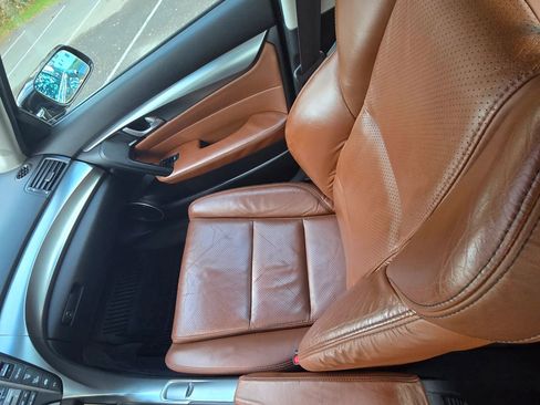 Used 2010 Acura TL SH-AWD image 52