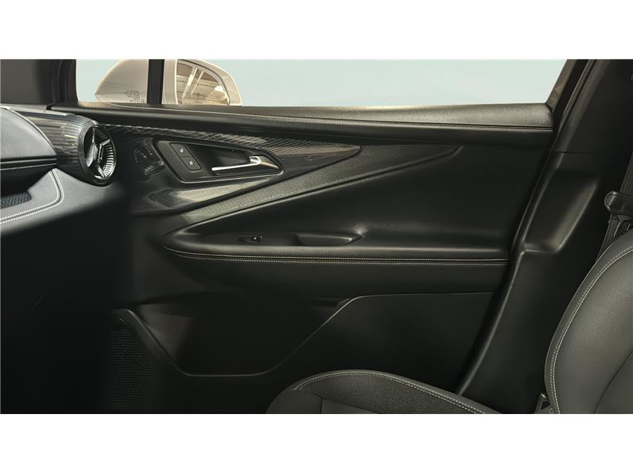 Used 2024 Chevrolet Blazer EV LT AWD/4WD image 36