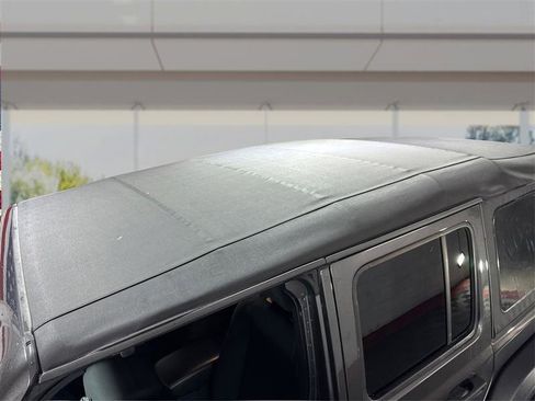 Used 2021 Jeep Wrangler Unlimited Sport image 11