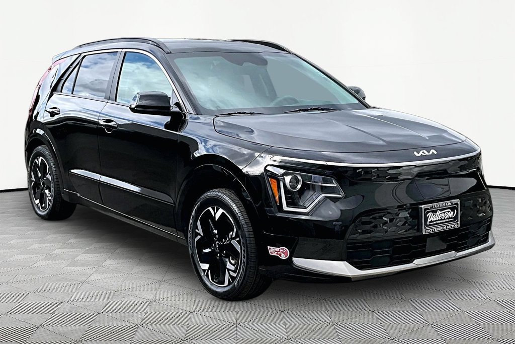 Used 2023 Kia Niro Wind FWD image 6