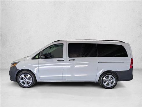 Used 2021 Mercedes-Benz Metris Passenger image 9