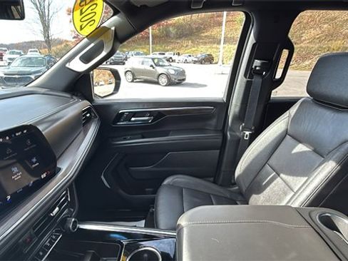 Certified 2025 Chevrolet Tahoe LT image 20