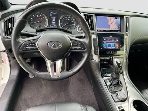Used 2021 INFINITI Q60 3.0t Luxe w/ Essential Package image 11