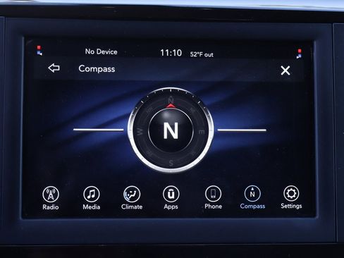 Used 2019 Chrysler Pacifica Touring image 28