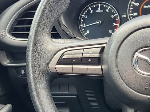 Used 2023 MAZDA MAZDA3 s image 28