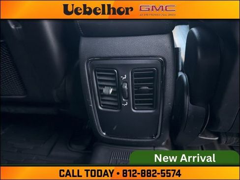 Used 2020 Jeep Grand Cherokee Laredo w/ Quick Order Package 2BN North image 7