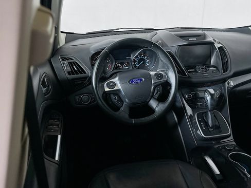 Used 2014 Ford Escape Titanium w/ Equipment Group 401A FWD image 17