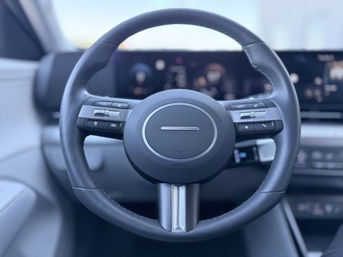 Certified 2025 Hyundai Kona Limited image 13