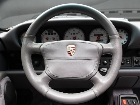 Used 1997 Porsche 911 Carrera RWD image 64
