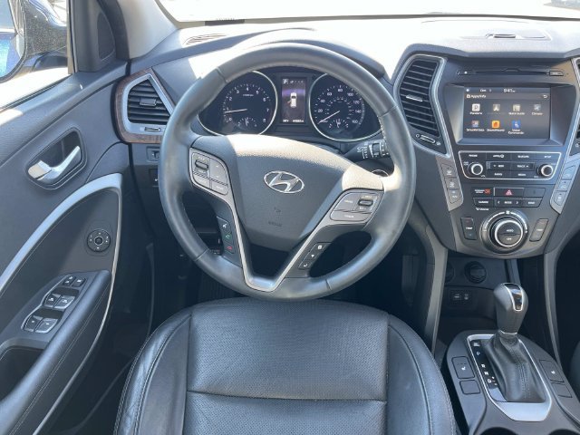 Used 2017 Hyundai Santa Fe SE w/ SE Premium Package 02 AWD/4WD image 14