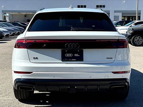 Certified 2025 Audi Q8 Prestige w/ Prestige Package image 6