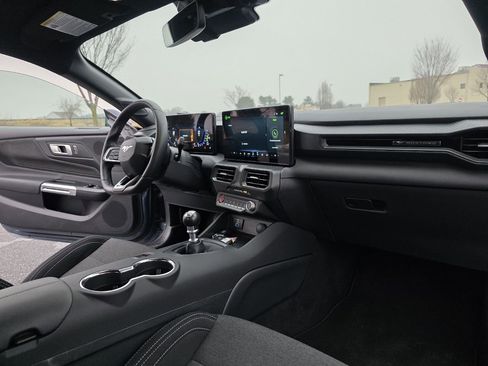 Used 2025 Ford Mustang GT image 15