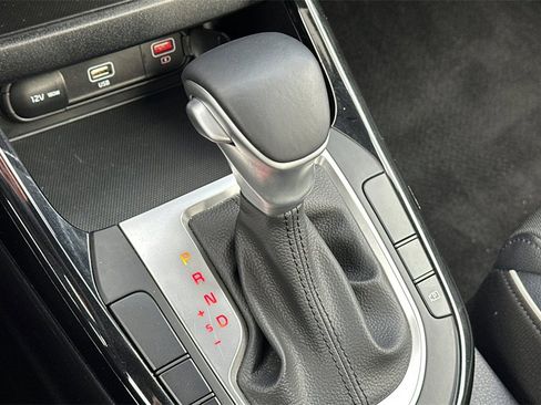 Used 2023 Kia Forte GT-Line image 17