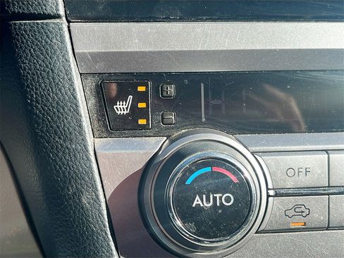 Used 2015 Subaru Outback 2.5i Limited image 21