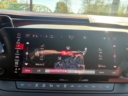New 2026 Dodge Charger R/T AWD/4WD image 22