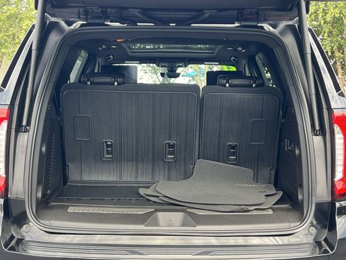 Used 2021 GMC Yukon Denali w/ Denali Premium Package AWD/4WD image 26