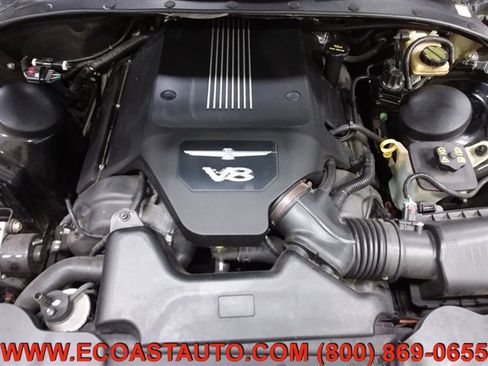 Used 2004 Ford Thunderbird Deluxe image 9