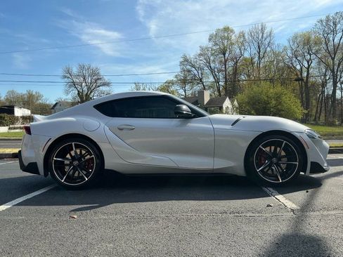 Used 2022 Toyota Supra Premium w/ Driver Assist Package RWD image 4