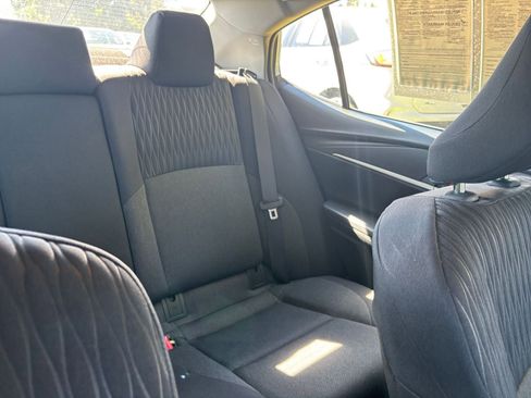 Used 2025 Toyota Camry LE image 37