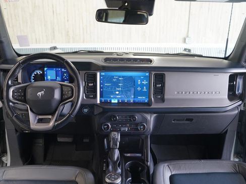 Used 2021 Ford Bronco First Edition AWD/4WD image 18