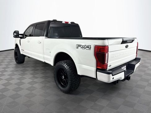 Used 2022 Ford F350 Lariat w/ Black Appearance Package AWD/4WD image 5