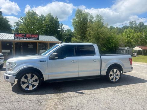 Used 2016 Ford F150 XLT w/ Equipment Group 302A Luxury RWD image 2