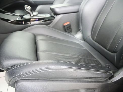 Used 2023 BMW X3 sDrive30i RWD image 9
