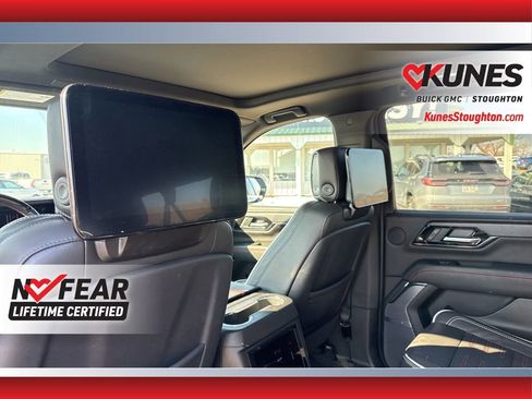 Used 2025 GMC Yukon XL AT4 Ultimate image 37