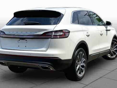 Used 2023 Lincoln Nautilus Reserve AWD/4WD image 12