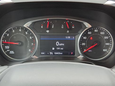 Used 2025 Chevrolet Blazer LT AWD/4WD image 24