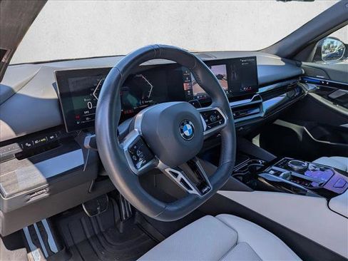 Certified 2024 BMW 530i w/ M Sport Package image 7