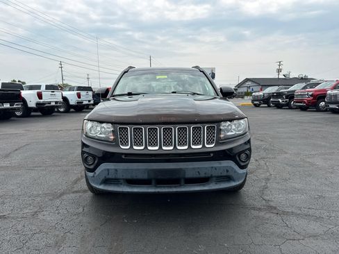 Used 2015 Jeep Compass Latitude AWD/4WD image 8