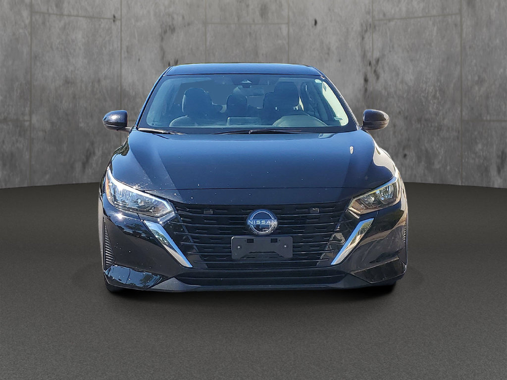Used 2025 Nissan Sentra SV FWD image 2