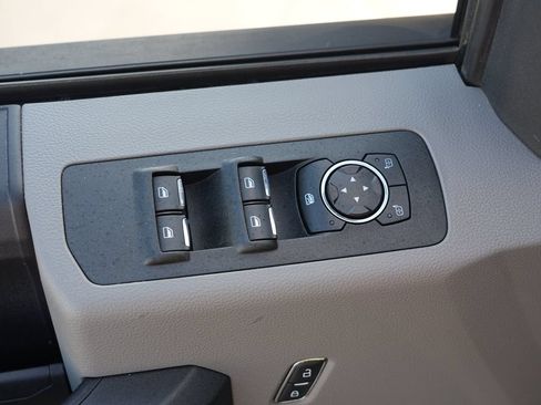 Used 2018 Ford F150 XL w/ XL Power Equipment Group AWD/4WD image 16