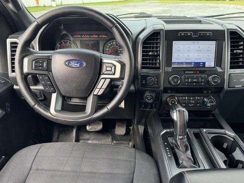 Used 2019 Ford F150 XLT w/ Equipment Group 302A Luxury AWD/4WD image 16